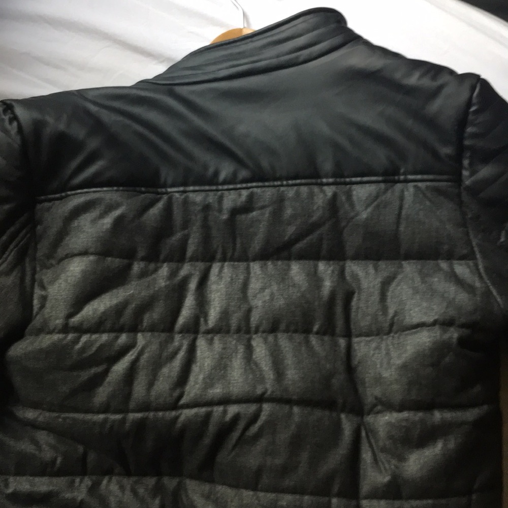 Jacket - Picture 4 of 5